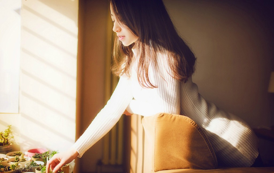 “呃~”